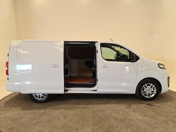 Used Vauxhall Vivaro 2022 for sale - 74675362: Photo 11