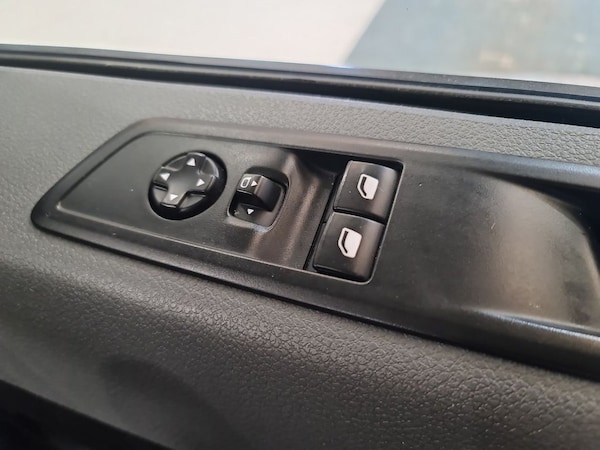 Used Vauxhall Vivaro 2022 for sale - 74675362: Photo 35