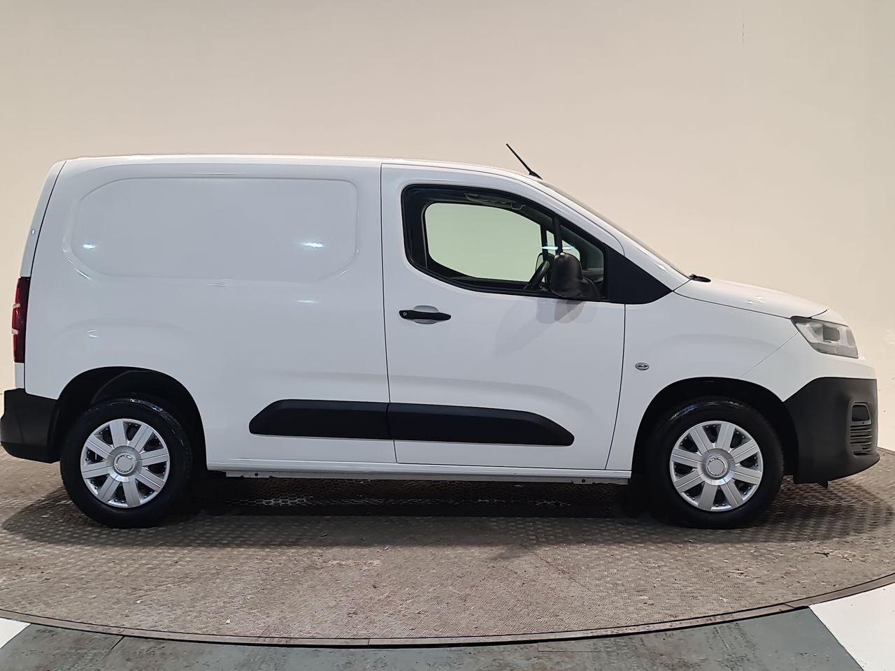 Used Citroen Berlingo 2020 for sale - 77666041: Photo 16