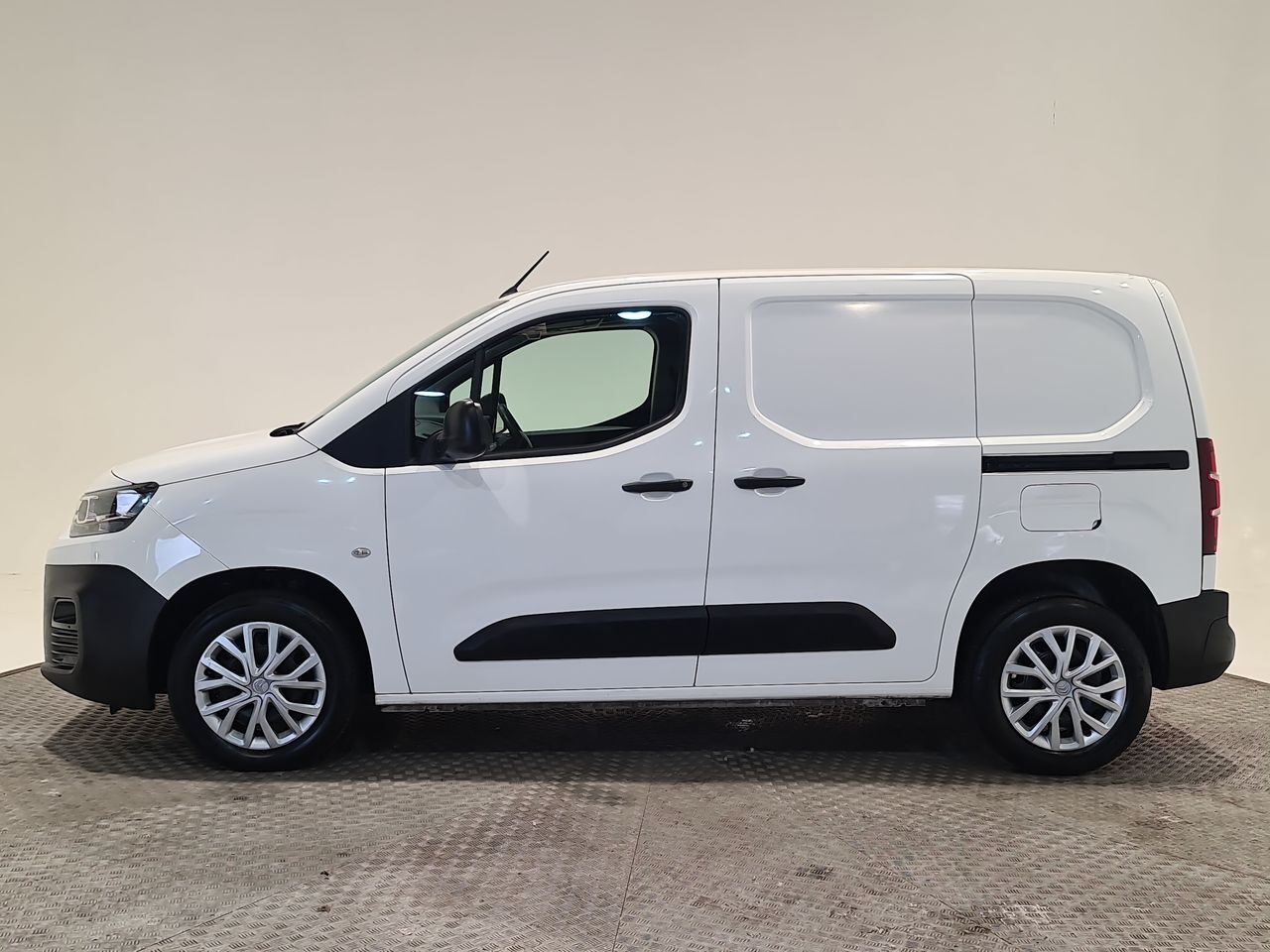 Used Citroen Berlingo 2020 for sale - 76577108: Photo 5