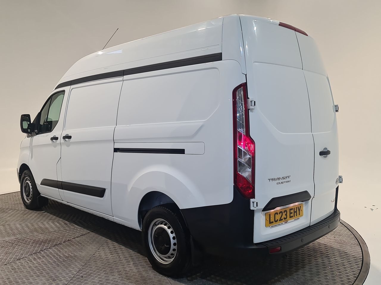Used Ford Transit Custom 2023 for sale - 76544832: Photo 11