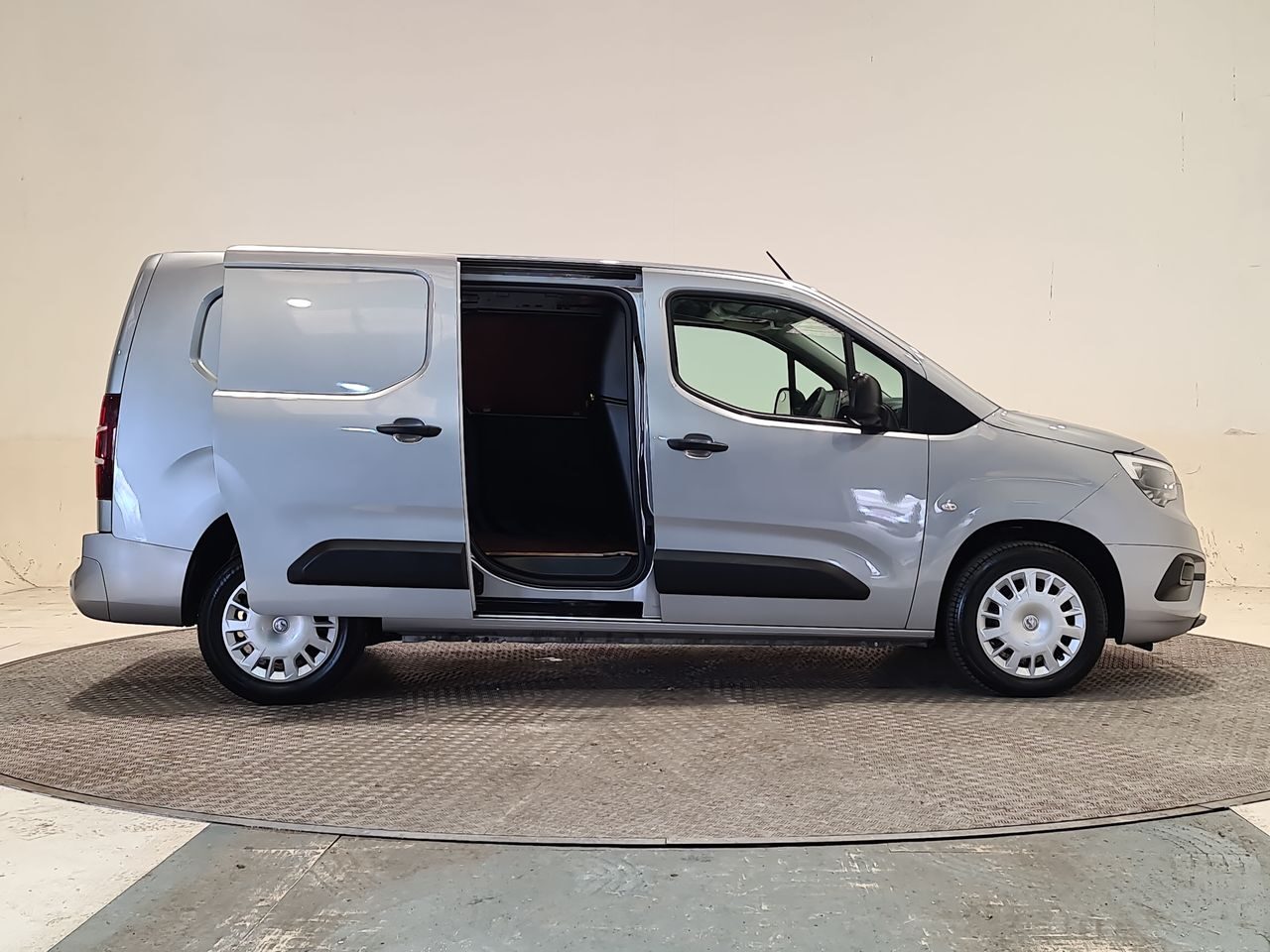 Used Vauxhall Combo 2022 for sale - 76544833: Photo 18