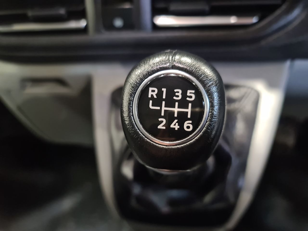 Used Ford Transit Custom 2024 for sale - 76544829: Photo 23