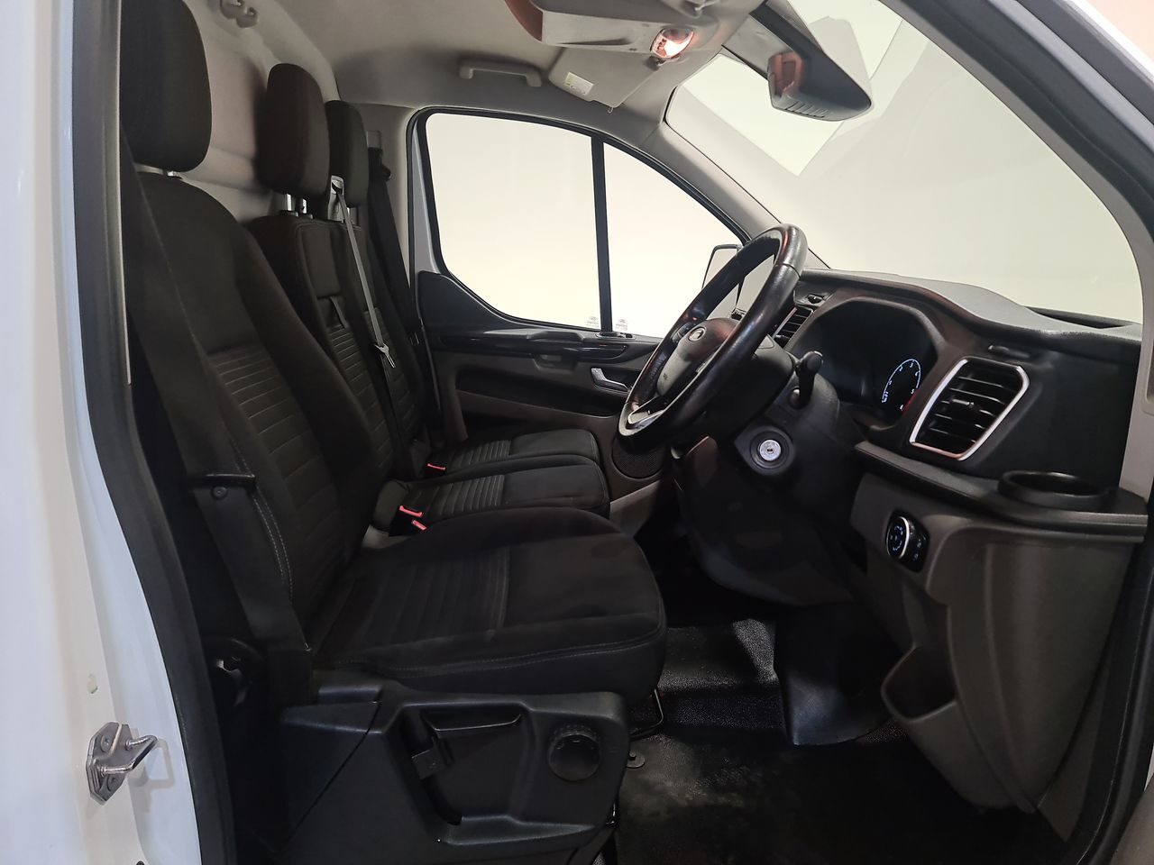 Used Ford Transit Custom 2019 for sale - 76544825: Photo 19