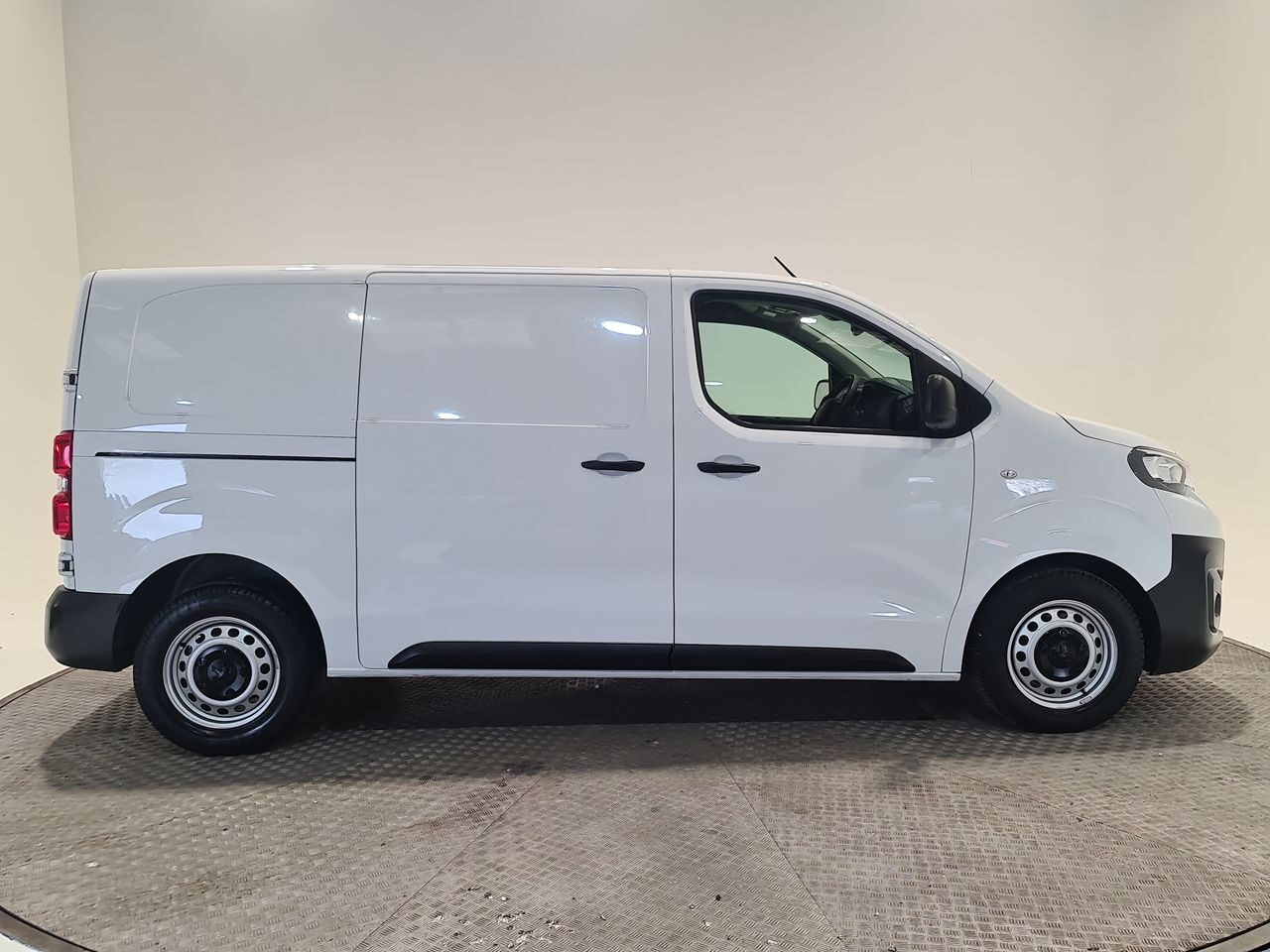 Used Peugeot Expert 2023 for sale - 76544826: Photo 16