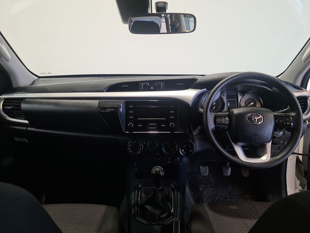 Used Toyota Hilux 2024 for sale - 78015948: Photo 19