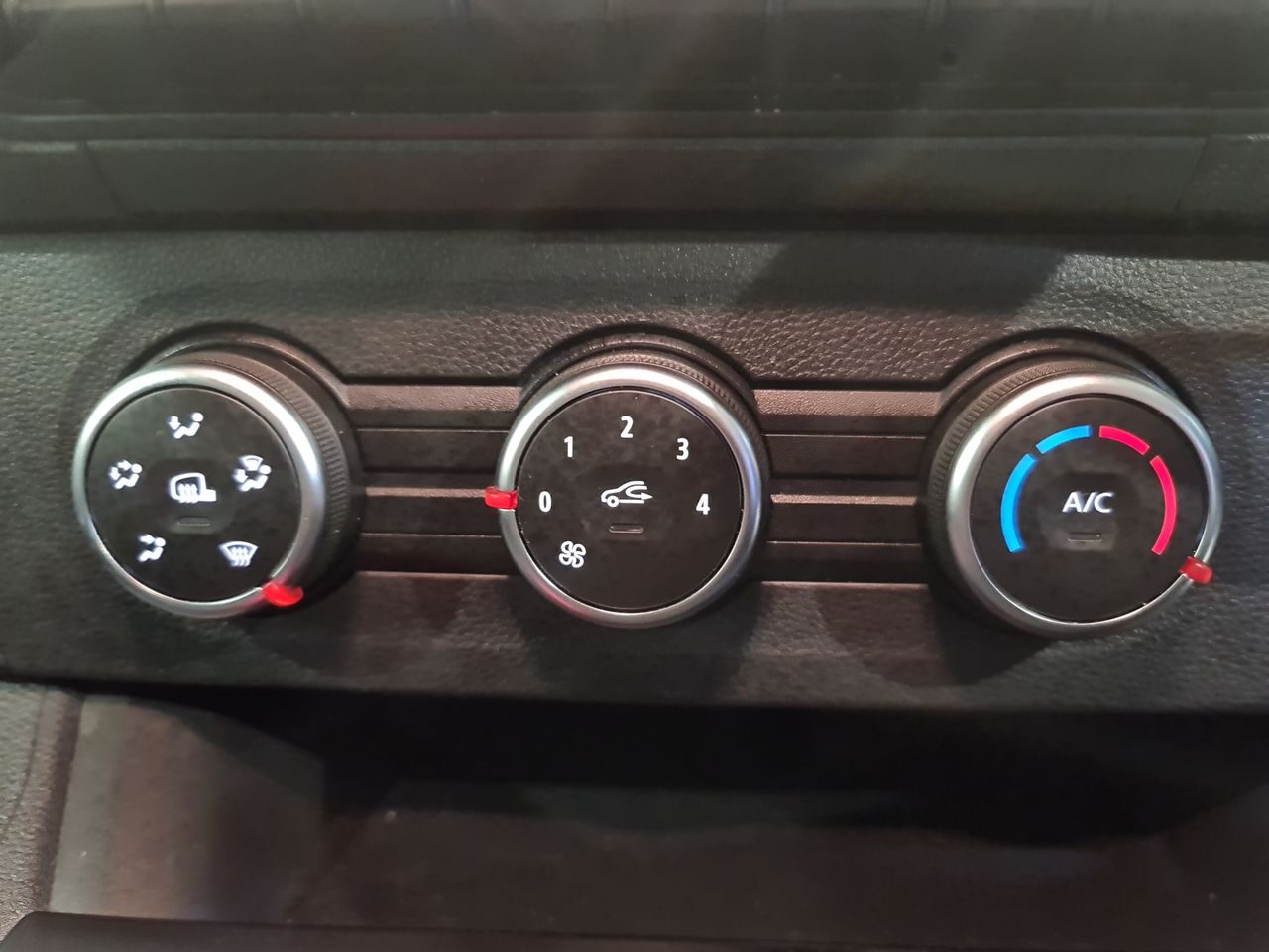 Used Renault Kangoo 2024 for sale - 76710631: Photo 24