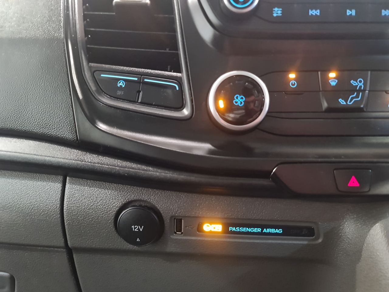 Used Ford Transit 2022 for sale - 76653794: Photo 32