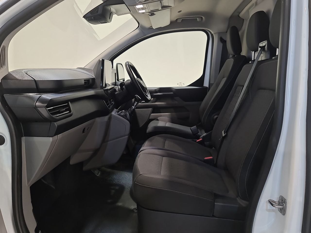 Used Ford Transit Custom 2024 for sale - 77905704: Photo 8