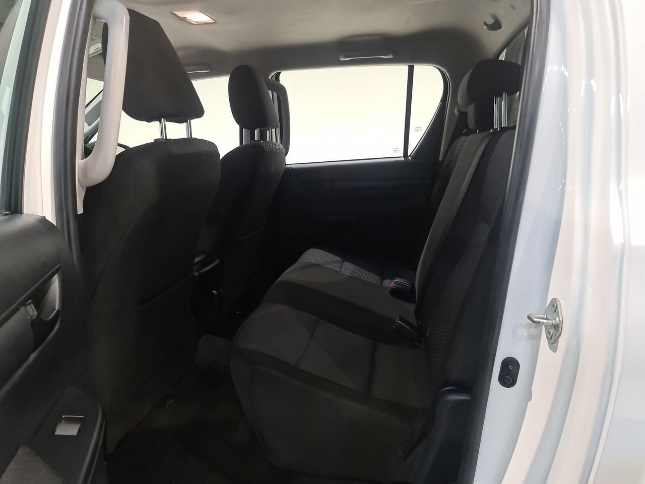 Used Toyota Hilux 2022 for sale - 77355143: Photo 8