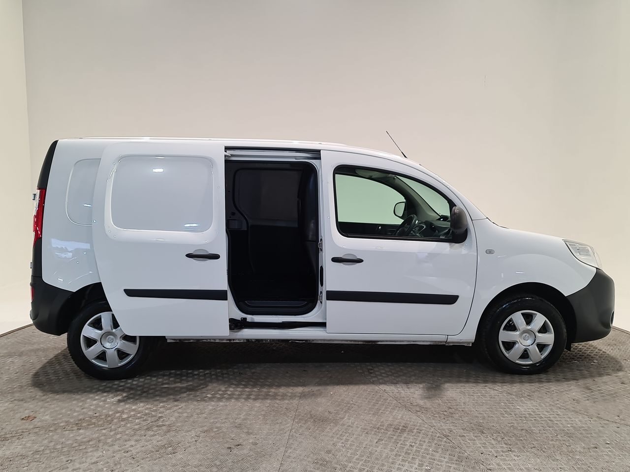 Used Nissan NV250 2020 for sale - 76611244: Photo 18