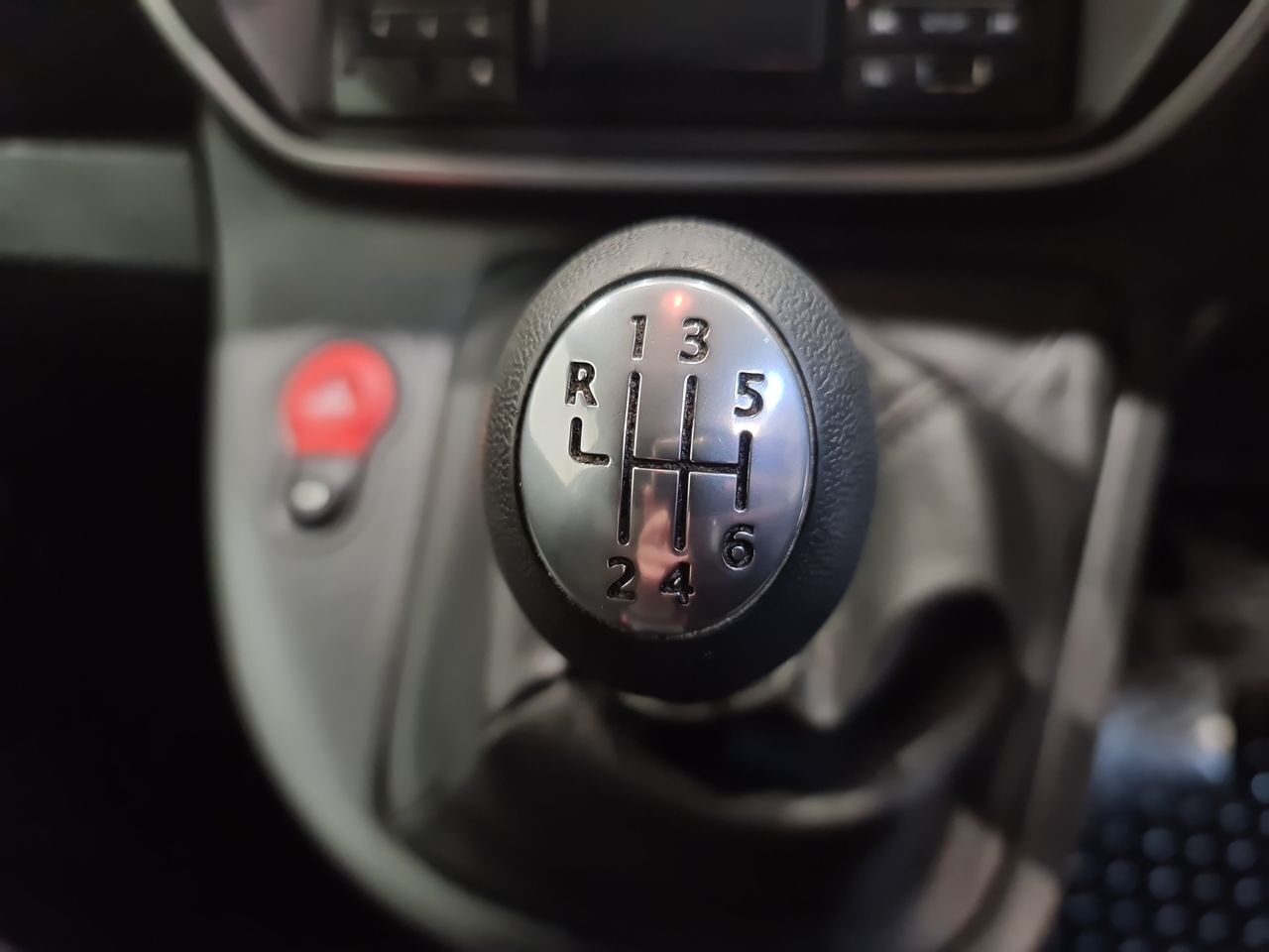 Used Nissan NV250 2020 for sale - 76611244: Photo 23