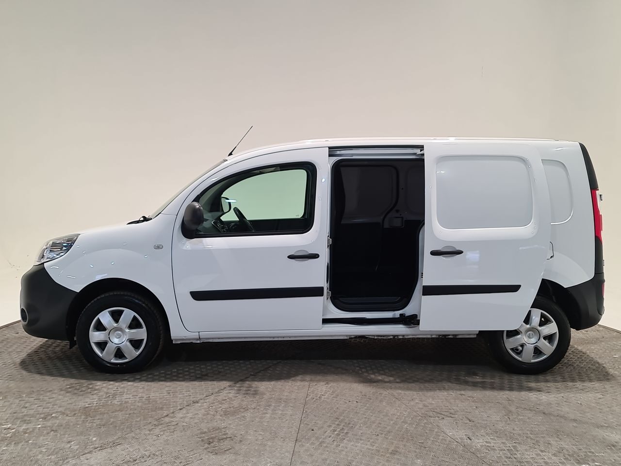 Used Nissan NV250 2020 for sale - 76611244: Photo 9