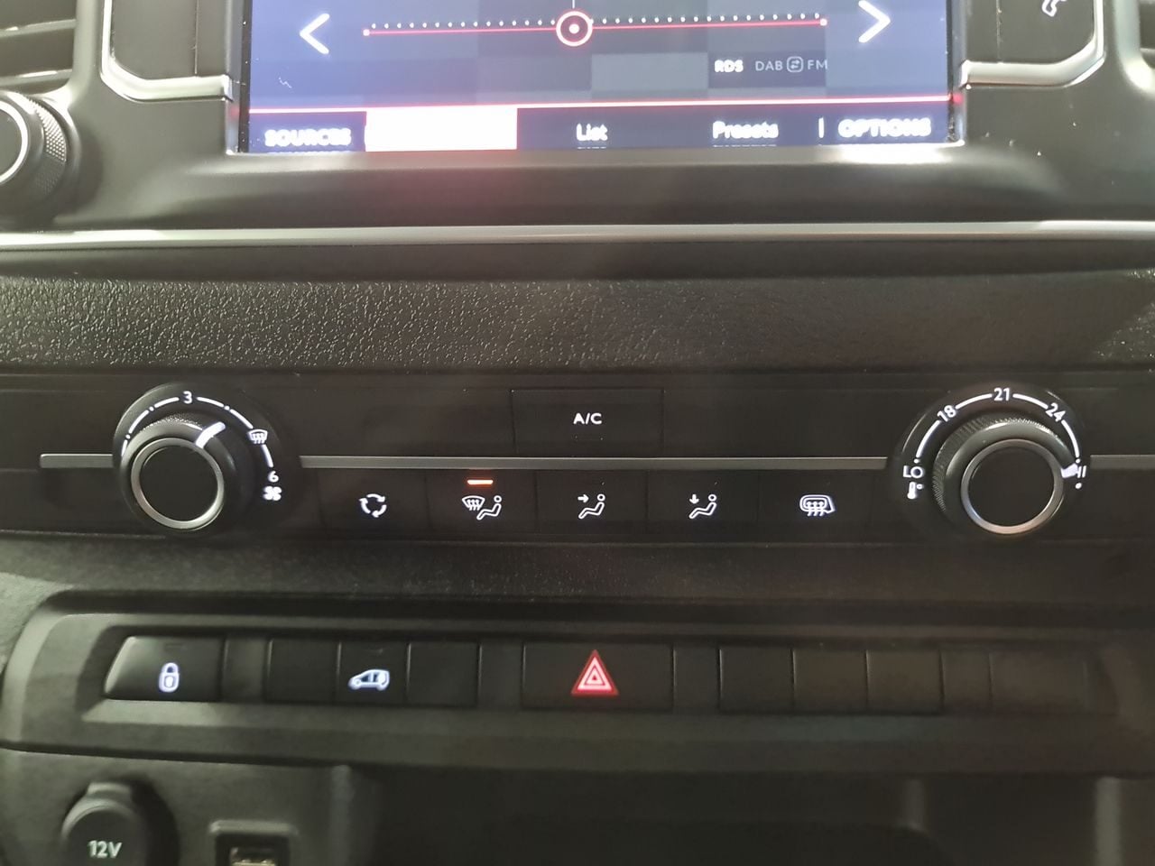 Used Citroen Dispatch 2023 for sale - 77477120: Photo 24