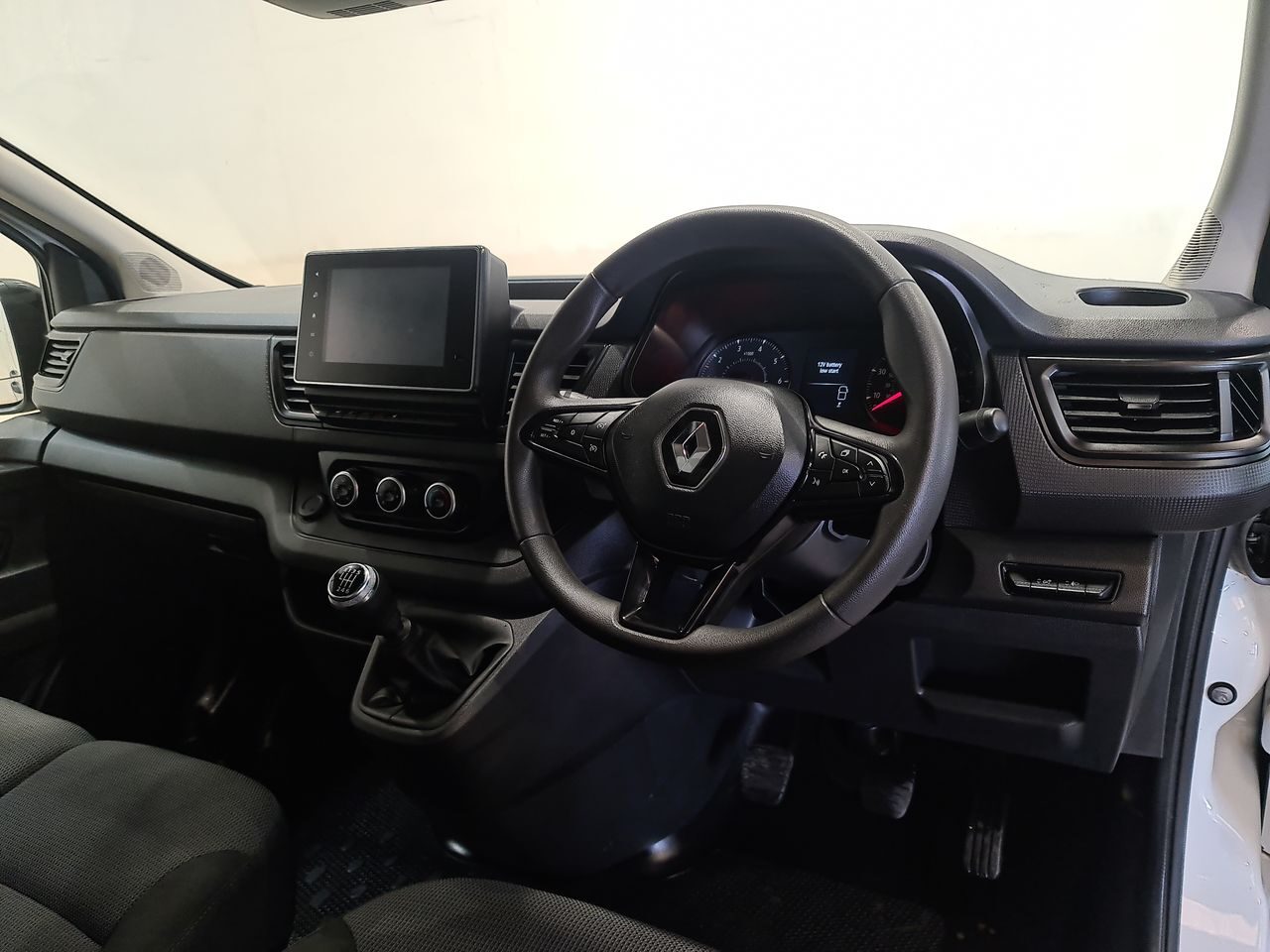 Used Renault Trafic 2023 for sale - 76544872: Photo 18