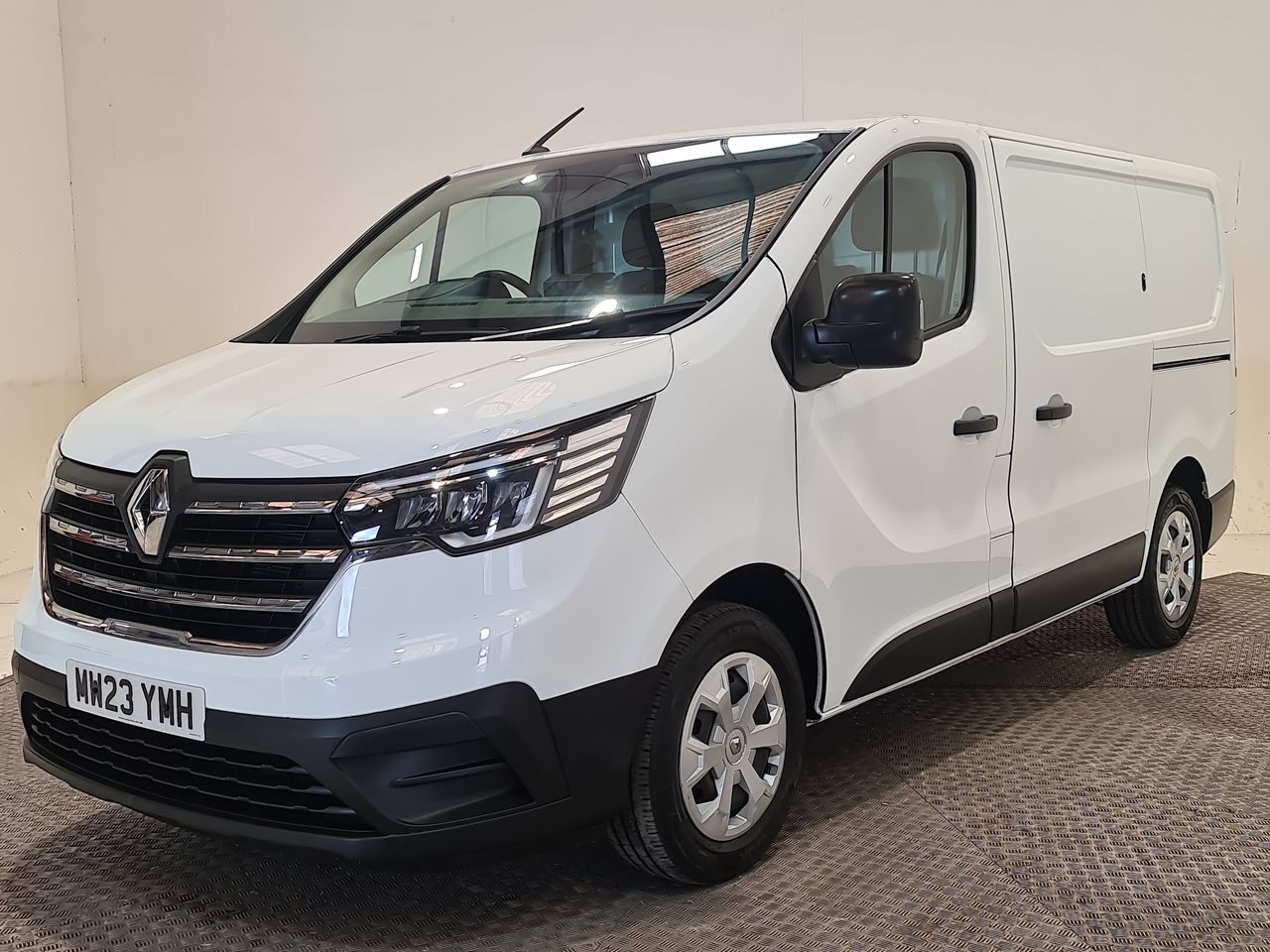 Used Renault Trafic 2023 for sale - 76544872: Photo 4
