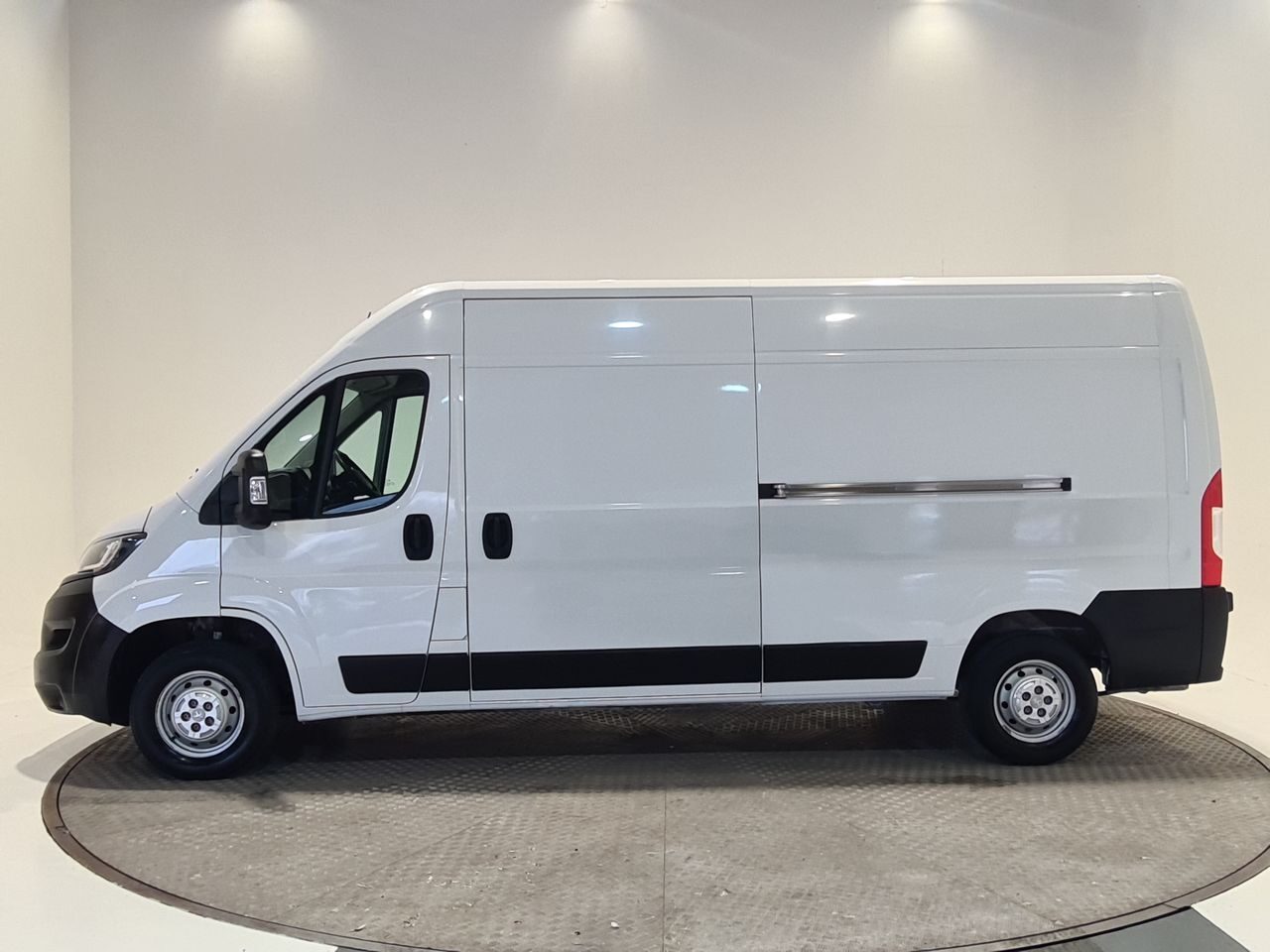 Used Peugeot Boxer 2023 for sale - 77952148: Photo 5