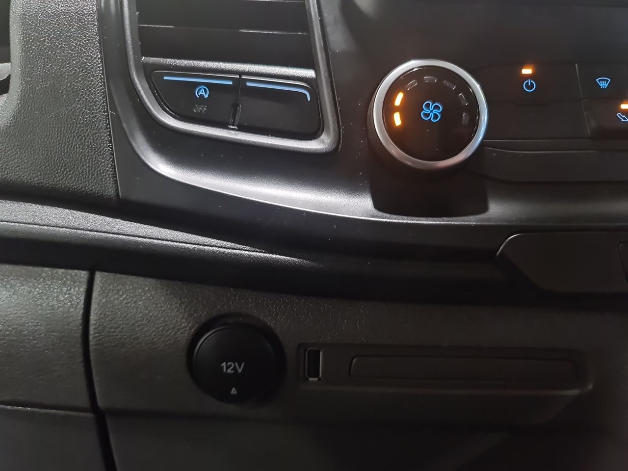 Used Ford Transit Custom 2023 for sale - 76544868: Photo 28