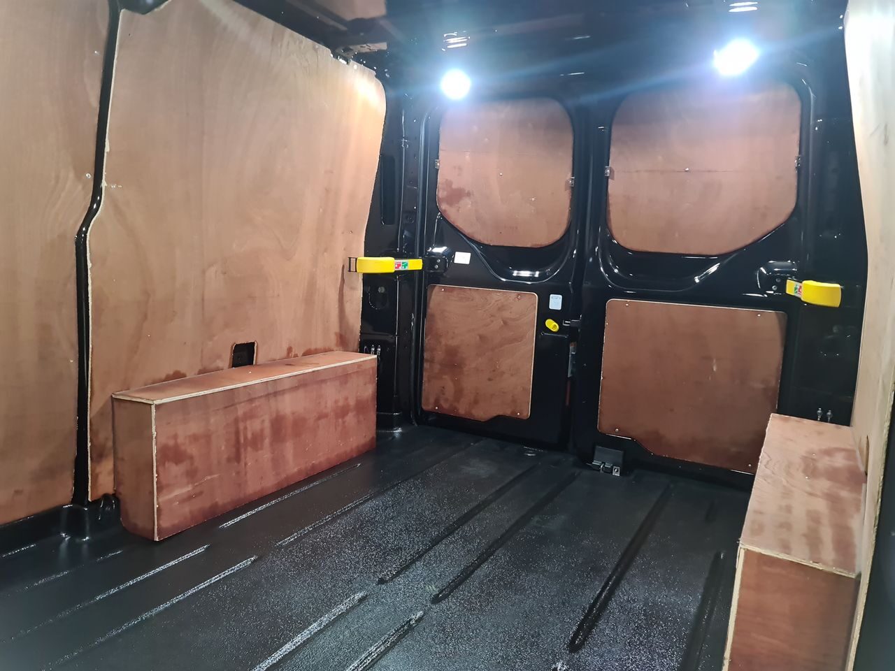 Used Ford Transit Custom 2021 for sale - 76544863: Photo 9