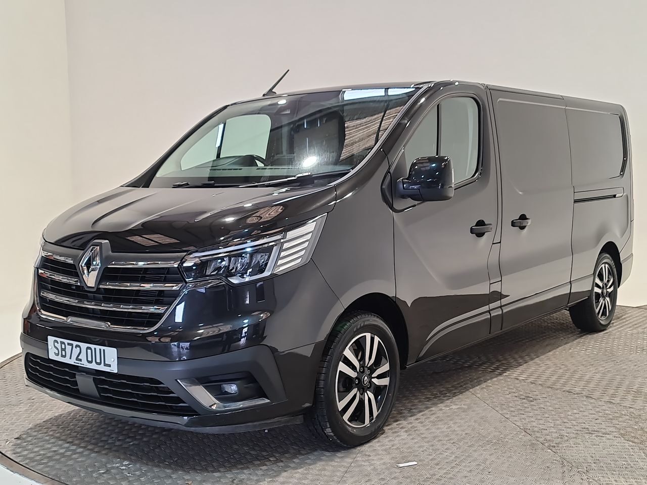 Used Renault Trafic 2023 for sale - 76653801: Photo 4