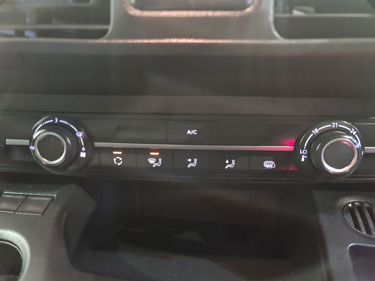 Used Vauxhall Combo 2023 for sale - 76577106: Photo 25