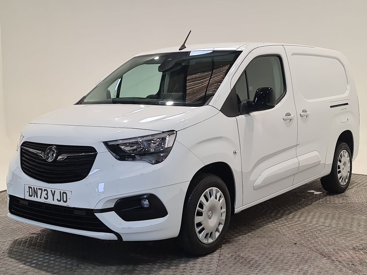 Used Vauxhall Combo 2023 for sale - 76577106: Photo 4