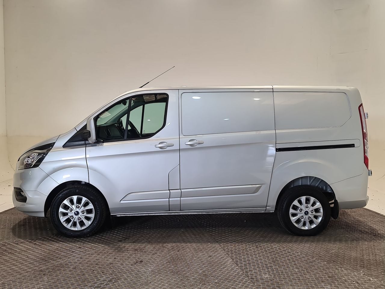 Used Ford Transit Custom 2023 for sale - 77182278: Photo 6