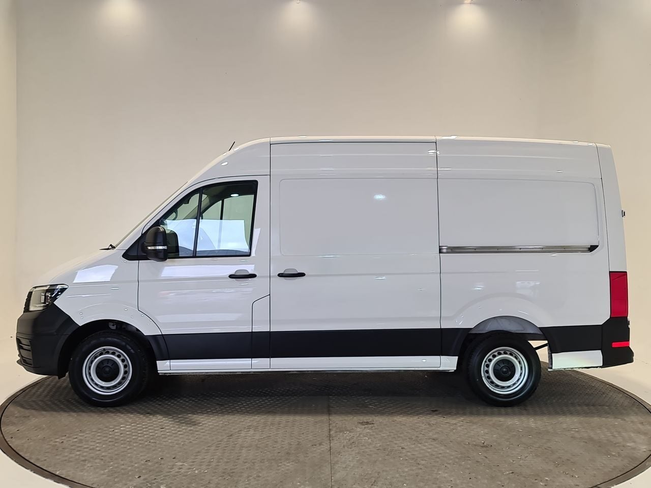 Used Volkswagen Crafter 2021 for sale - 77764137: Photo 5