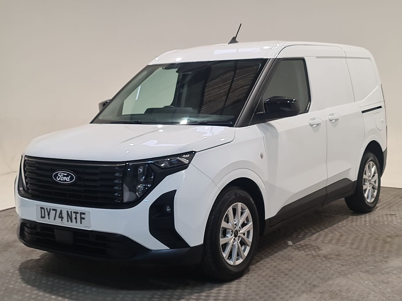 Used Ford Transit Courier 2025 for sale - 77864729: Photo 5