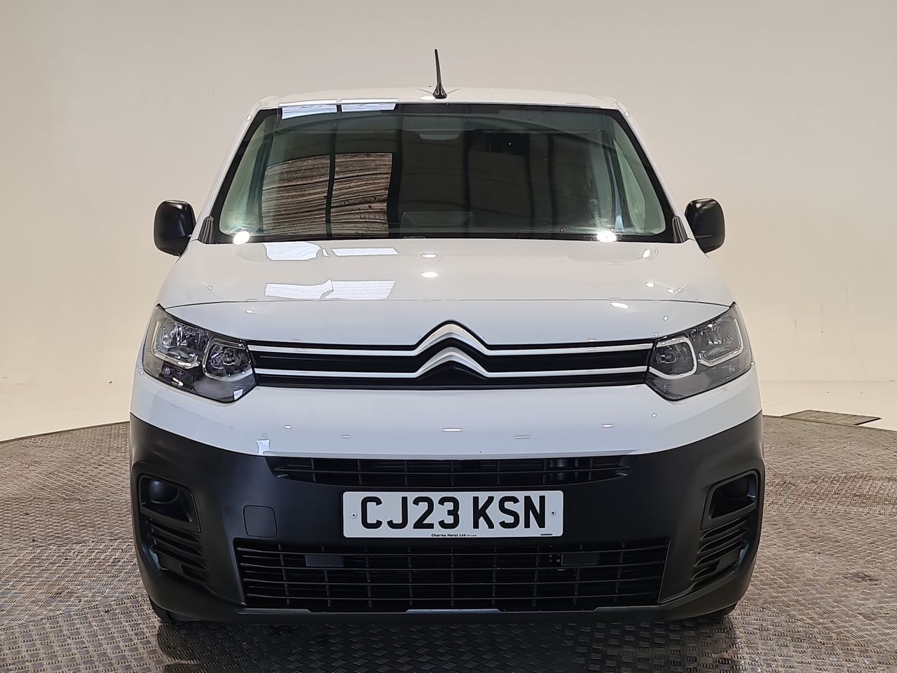 Used Citroen Berlingo 2023 for sale - 77117970: Photo 3