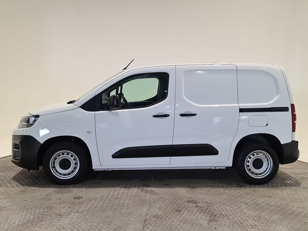Used Citroen Berlingo 2023 for sale - 77117970: Photo 5