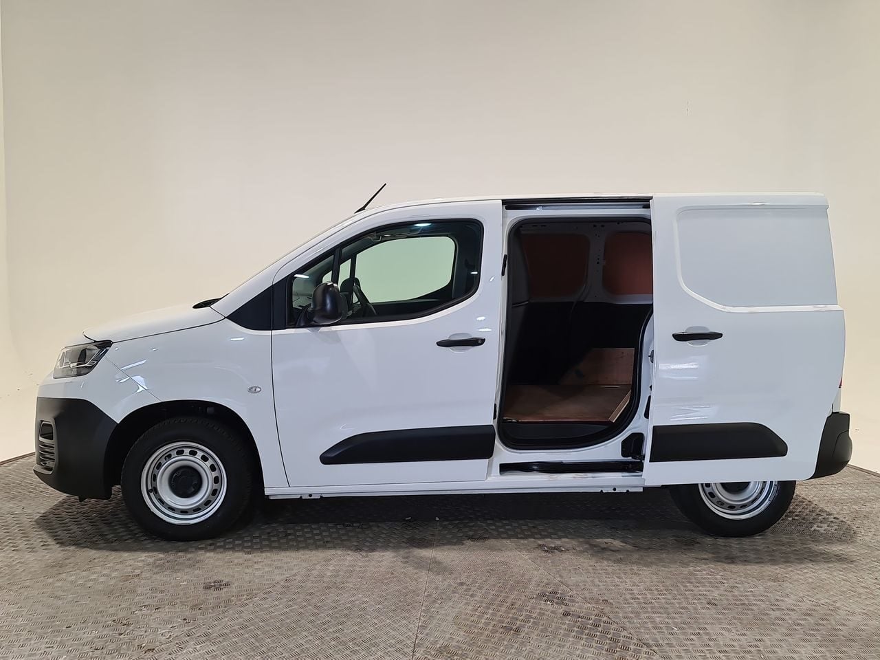 Used Citroen Berlingo 2023 for sale - 77117970: Photo 9