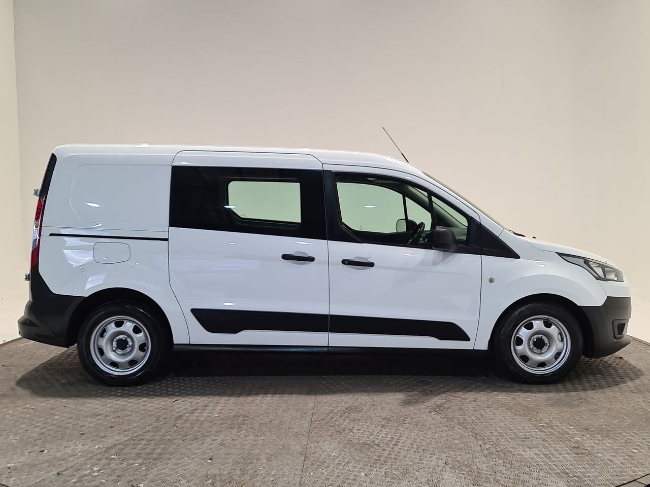 Used Ford Transit Connect 2020 for sale - 76794747: Photo 16