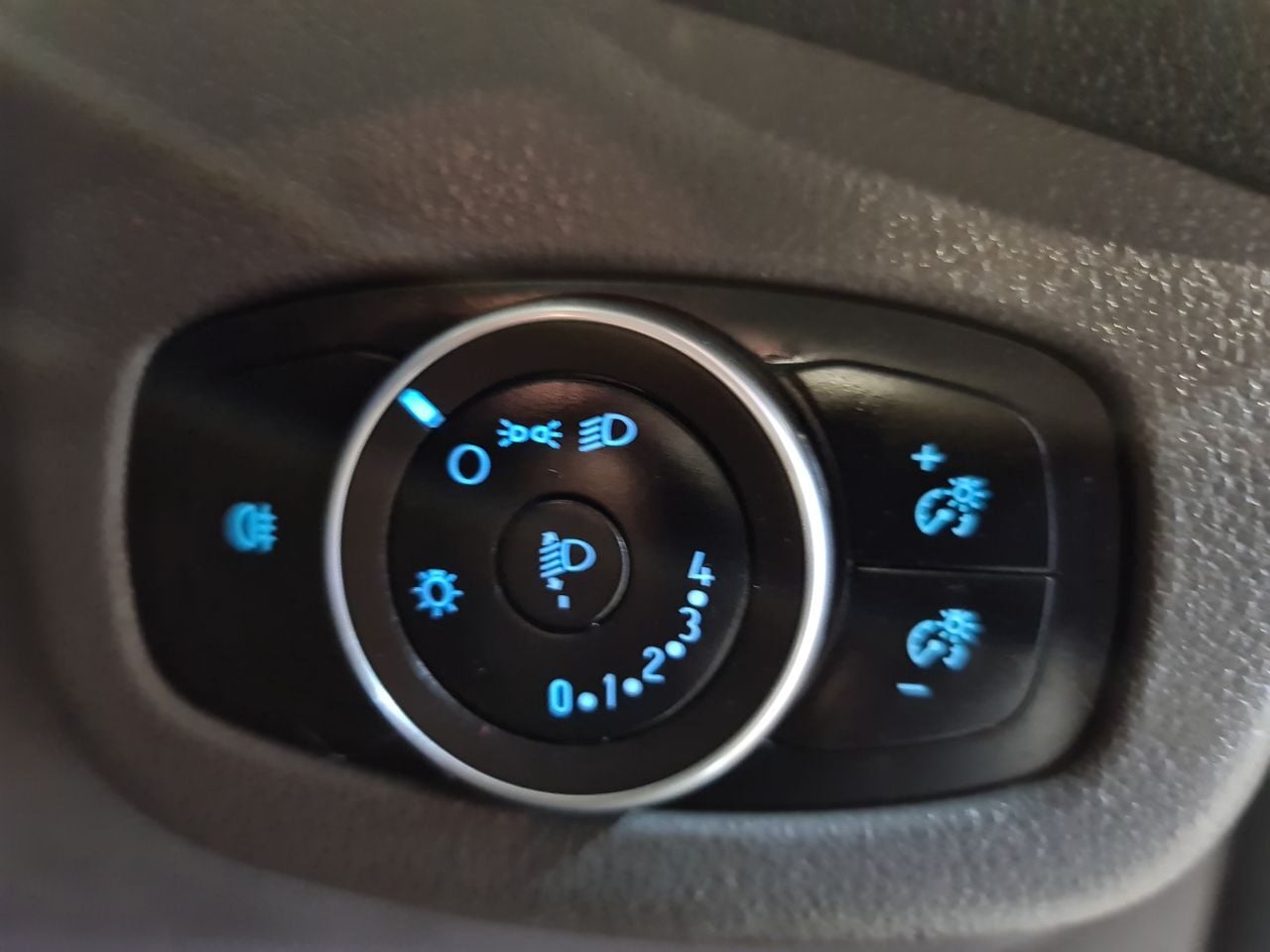 Used Ford Transit Connect 2020 for sale - 76794747: Photo 21