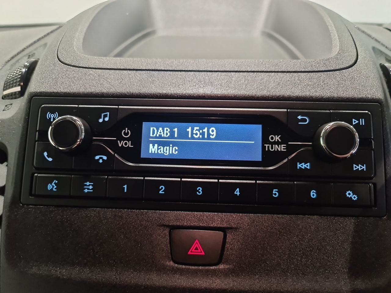 Used Ford Transit Connect 2020 for sale - 76794747: Photo 25