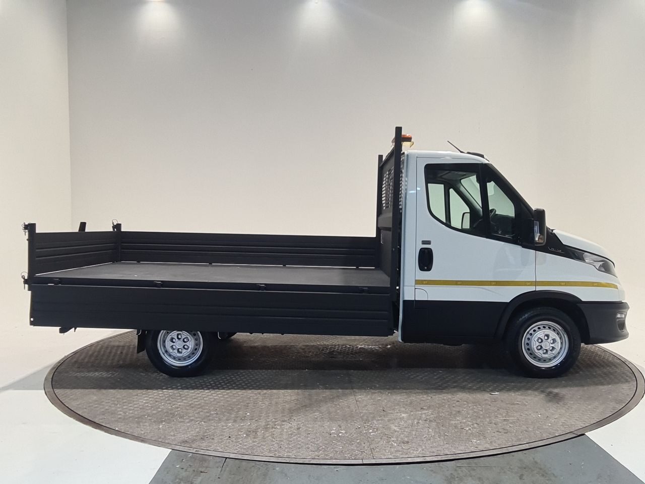 Used Iveco Daily 2023 for sale - 77340686: Photo 16