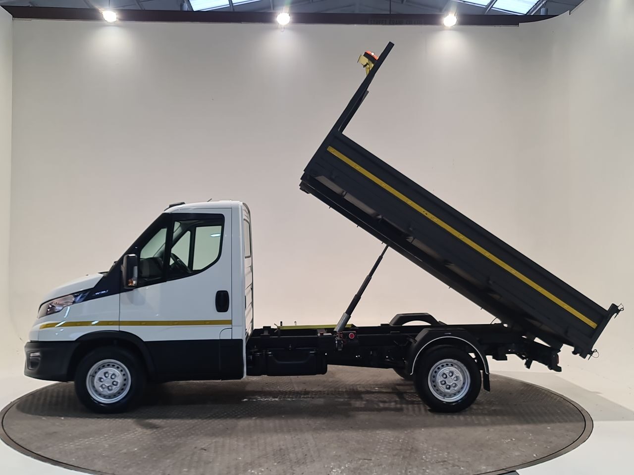 Used Iveco Daily 2023 for sale - 77340686: Photo 32