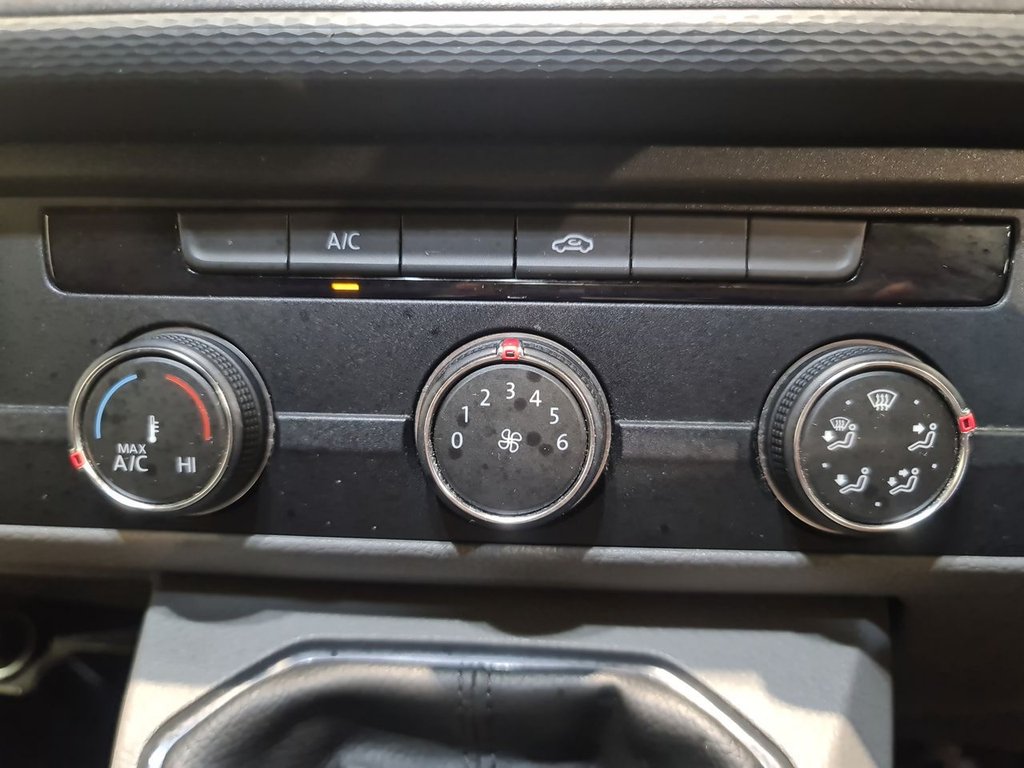 Used Volkswagen Transporter 2021 for sale - 76092635: Photo 29