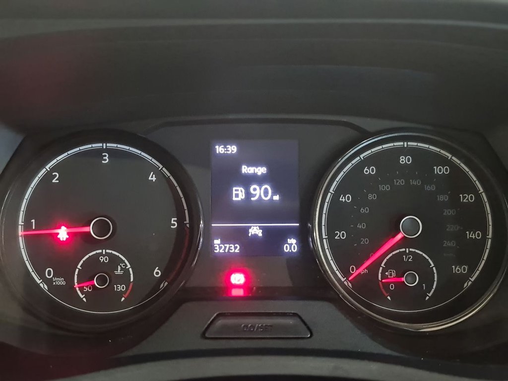 Used Volkswagen Transporter 2021 for sale - 76092635: Photo 31