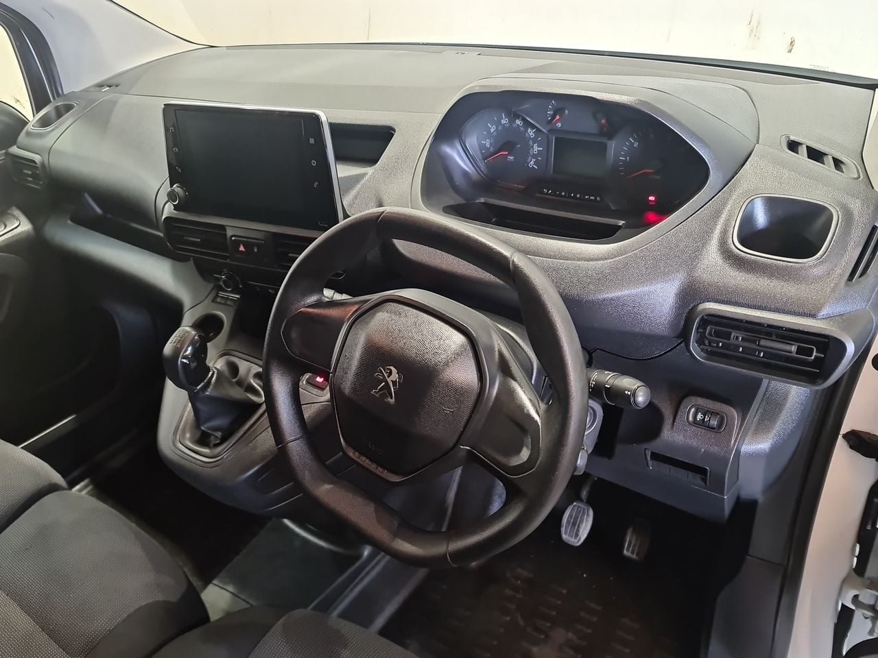 Used Peugeot Partner 2020 for sale - 77447661: Photo 21