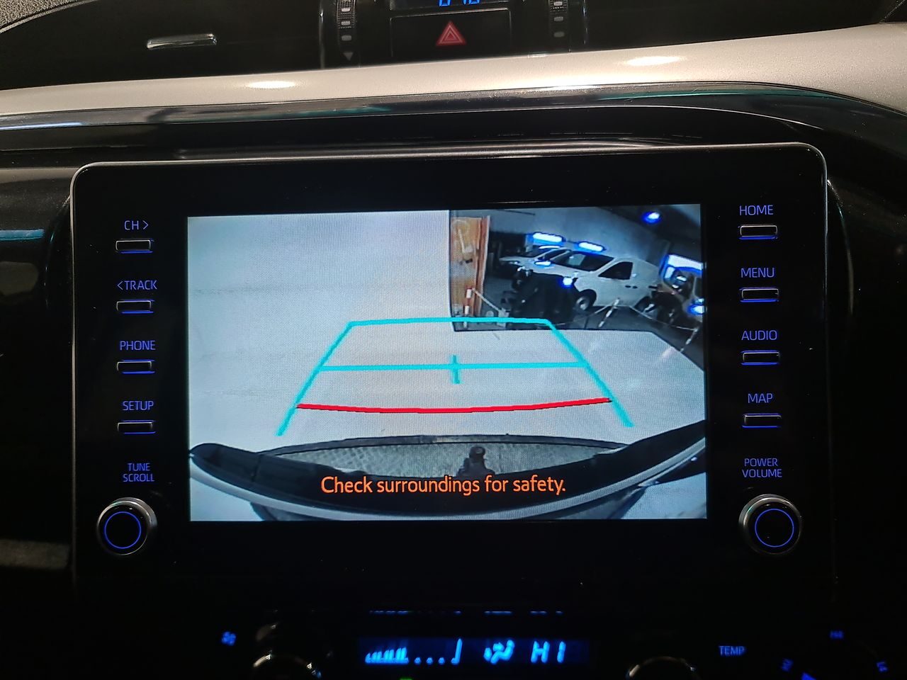 Used Toyota Hilux 2021 for sale - 77989529: Photo 34