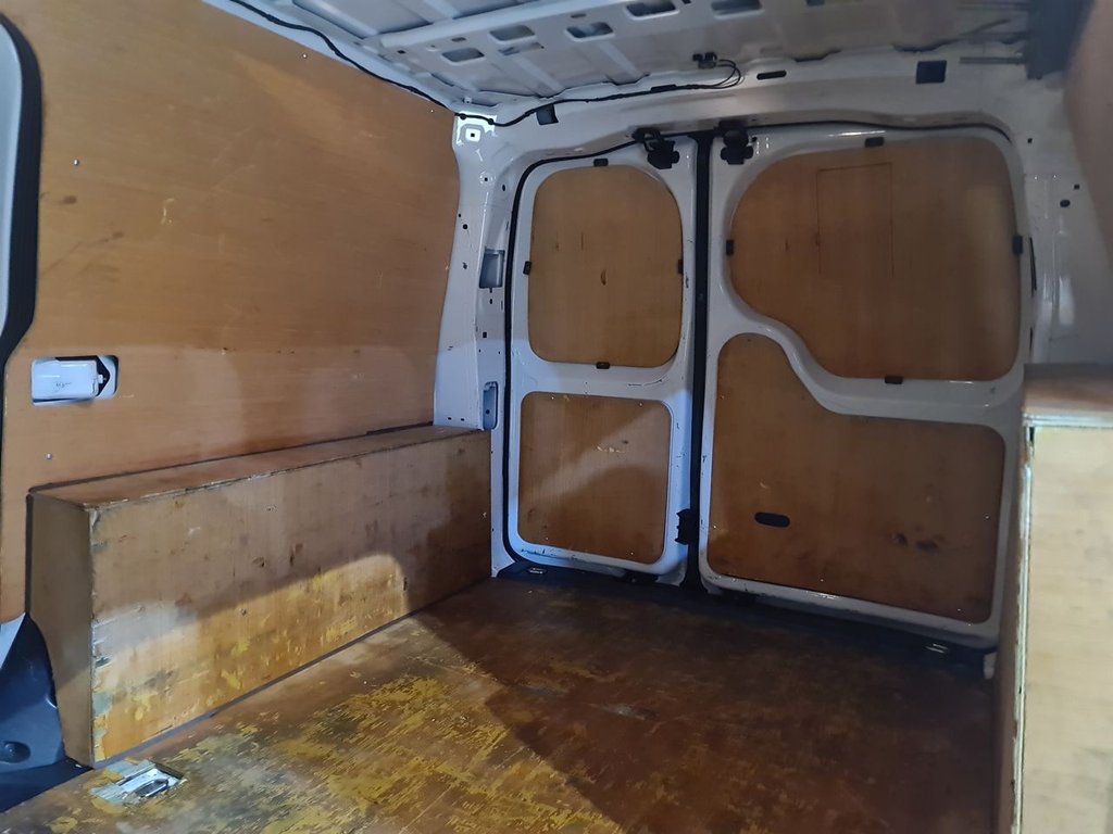 Used Volkswagen Caddy Maxi 2022 for sale - 76496117: Photo 8