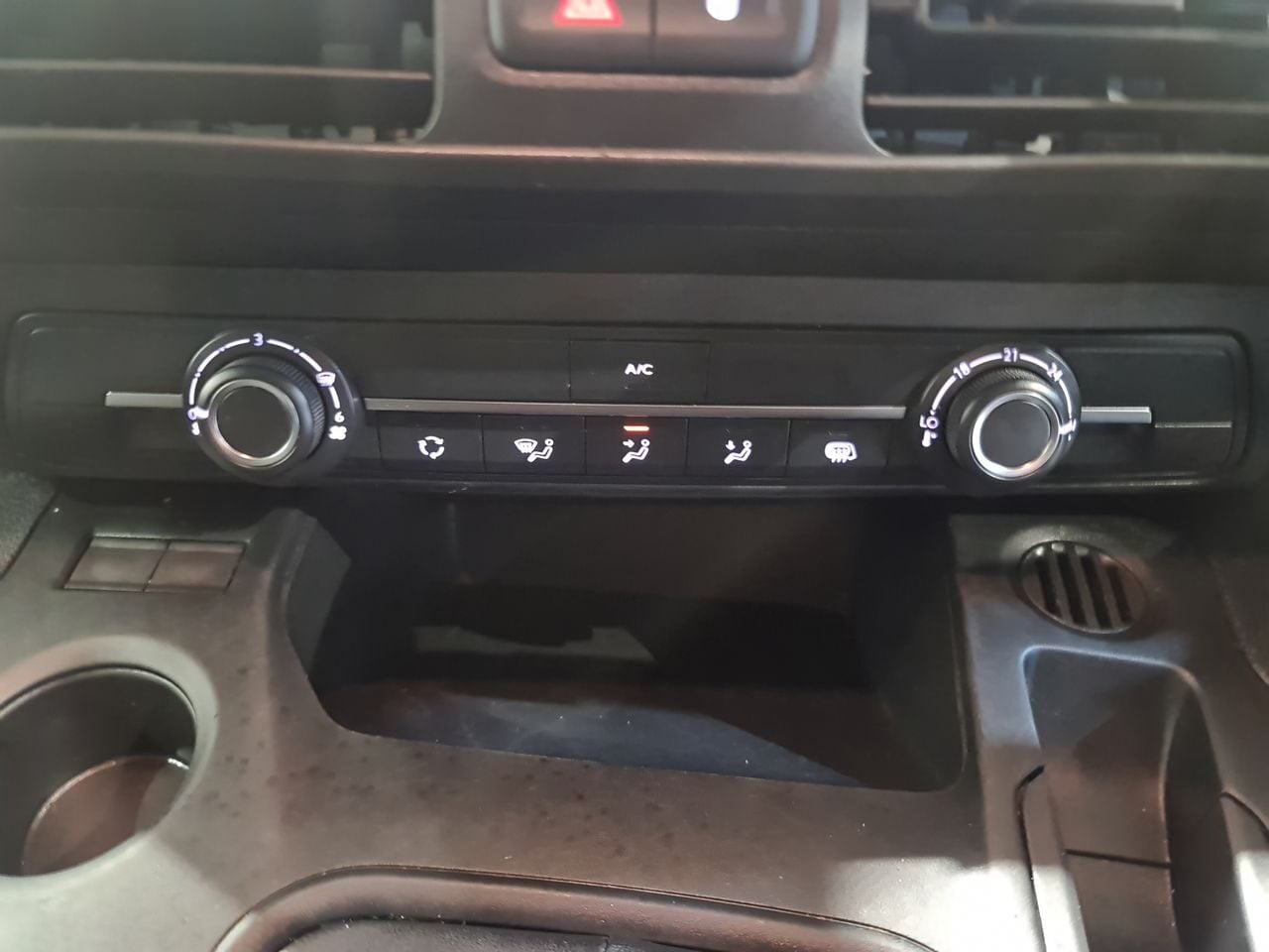 Used Peugeot Partner 2022 for sale - 76776533: Photo 24