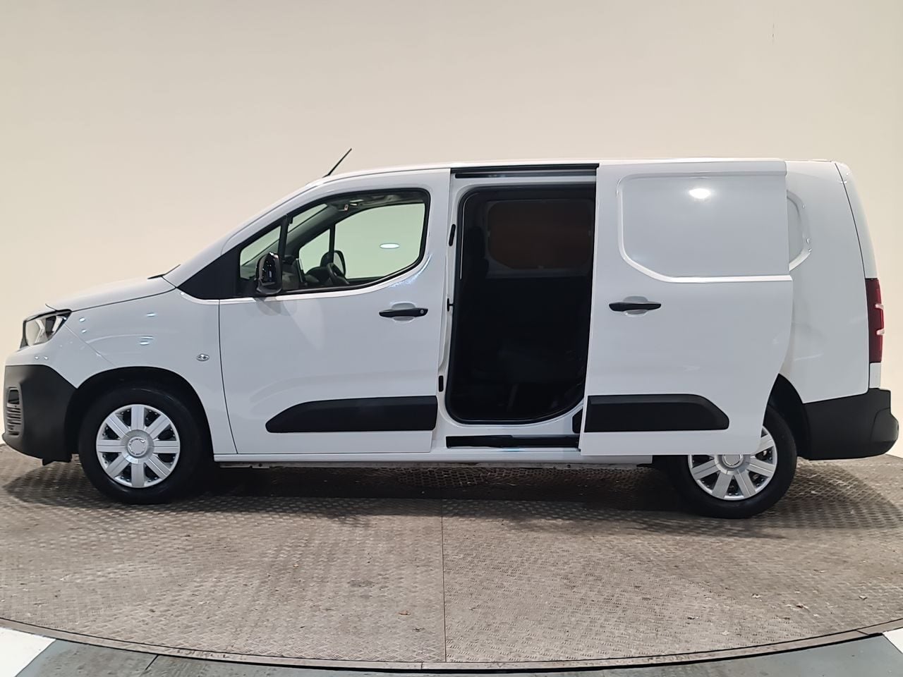 Used Peugeot Partner 2022 for sale - 76776533: Photo 9