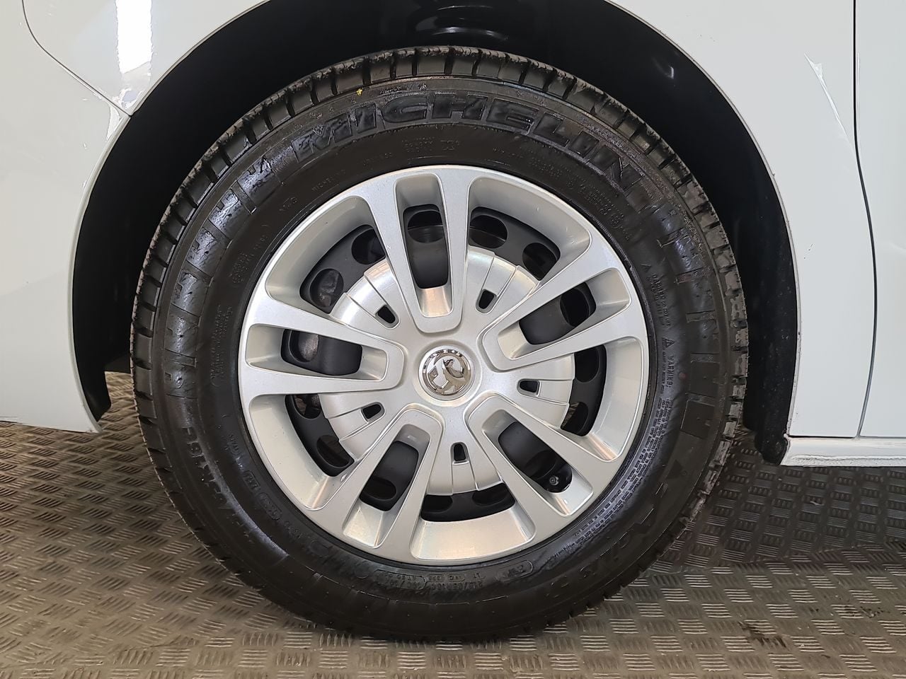 Used Vauxhall Vivaro 2023 for sale - 78218954: Photo 6