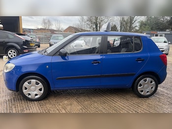 Used Skoda Fabia 2010 for sale - 77883528: Photo