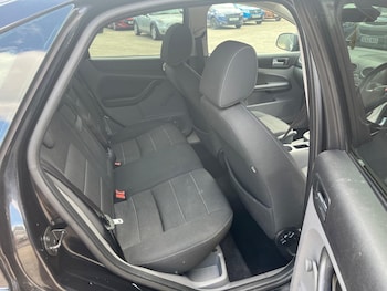 Used Ford Focus 2010 for sale - 78562491: Photo