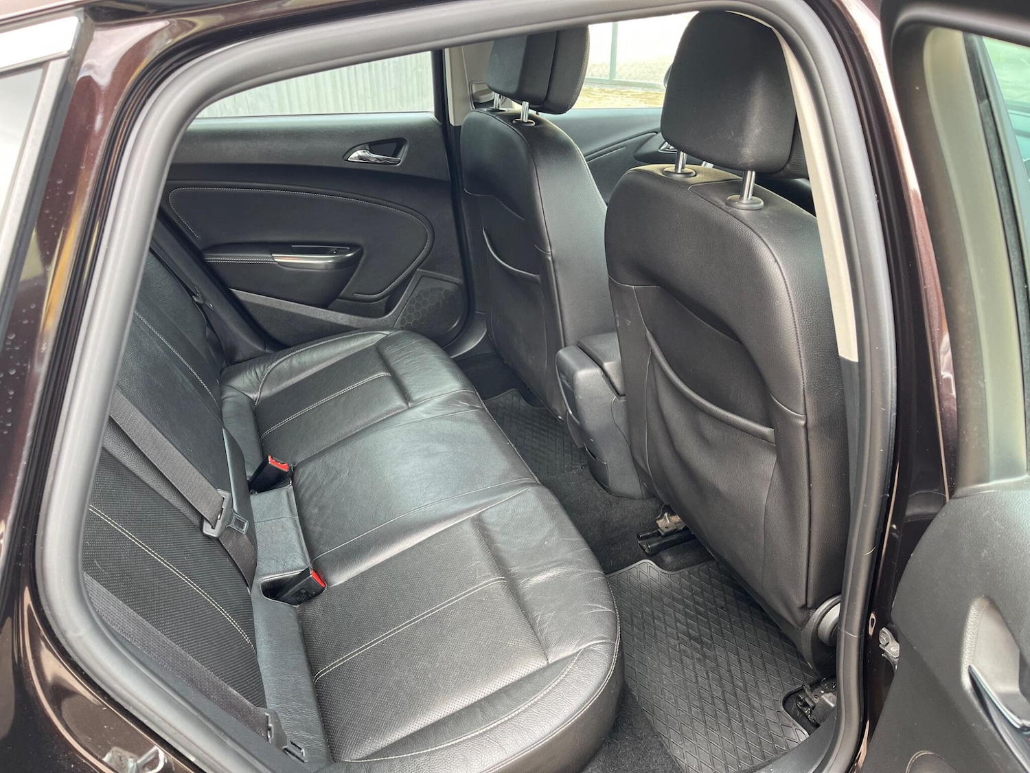 Used Vauxhall Astra 2012 for sale - 78033764: Photo 8