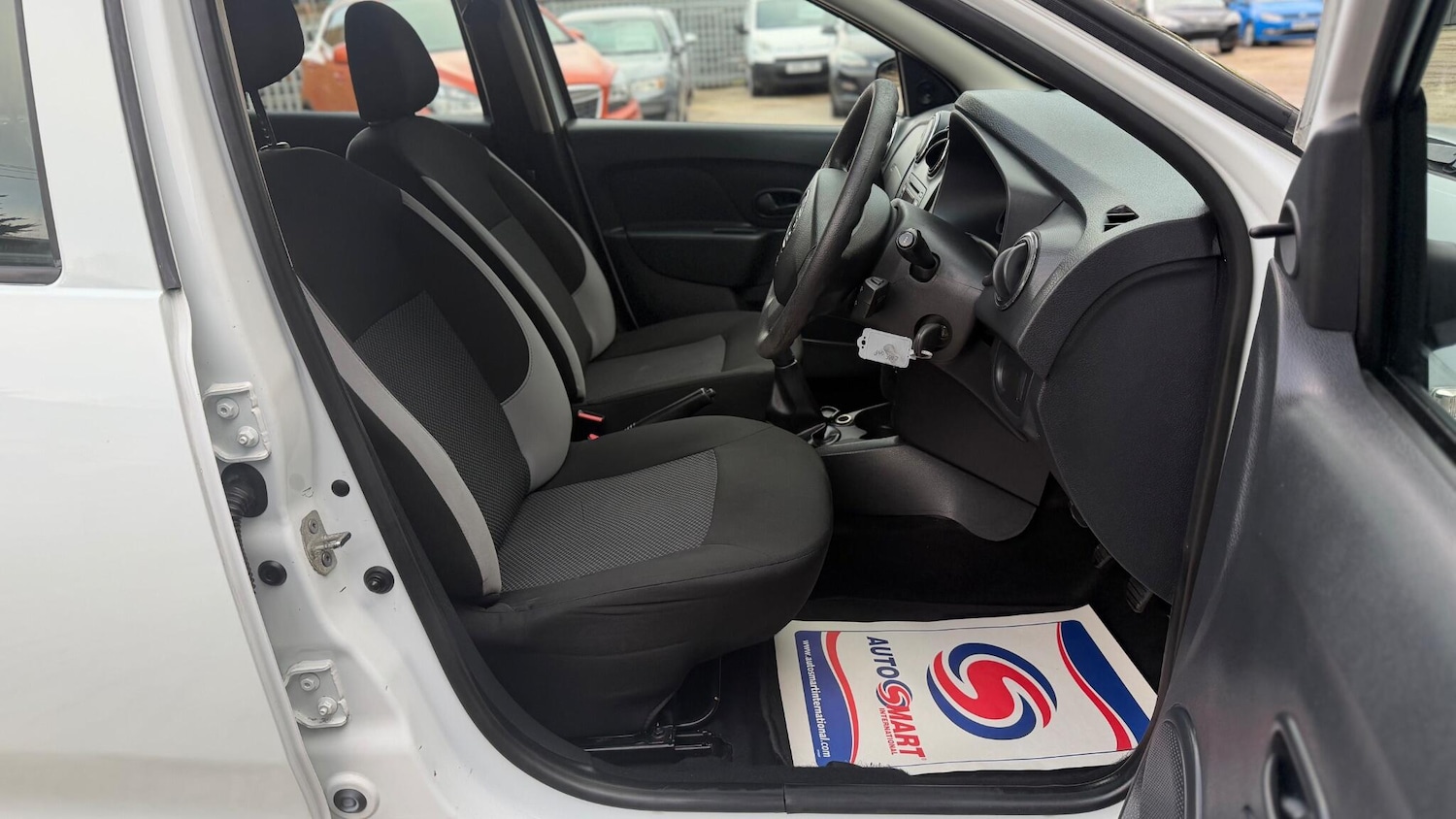 Used Dacia Sandero for sale - 77882915: Photo 10