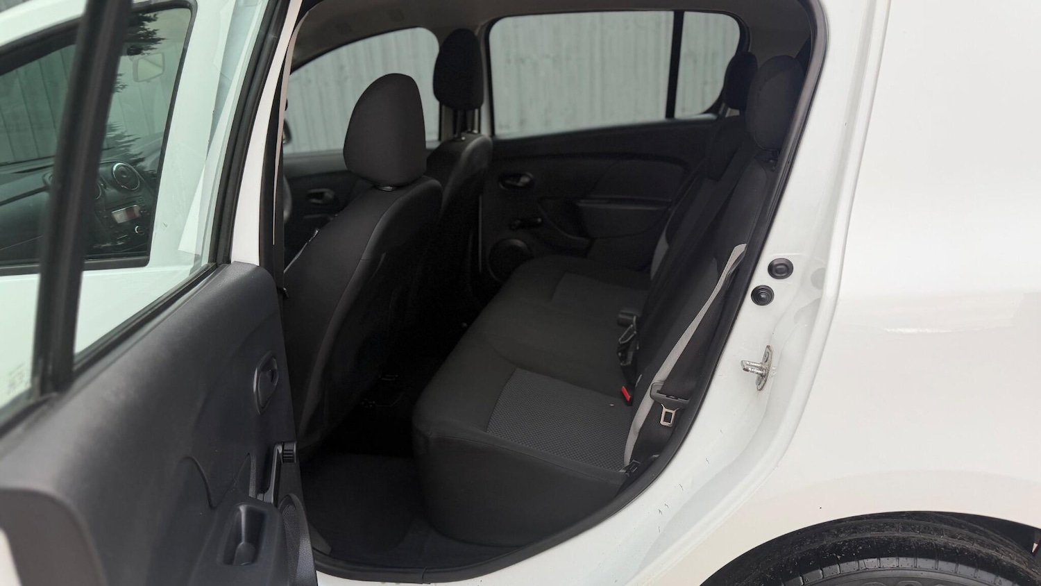 Used Dacia Sandero for sale - 77882915: Photo 13